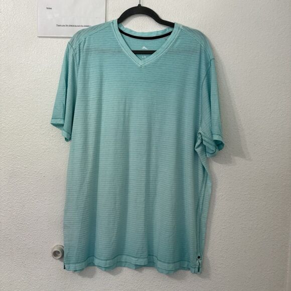 Lot‎ of 2 Tommy Bahama Cotton V-Neck T-Shirt Large Blue Orange Lightweight Comfy - Picture 3 of 7